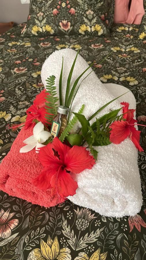 Studio Confort Avec Piscine Et Vue Tahiti Punaauia ภายนอก รูปภาพ